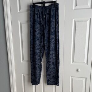 Dockers Men's Blue Camouflage Lounge Pants.